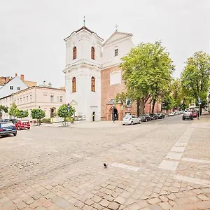 https://dominikanska-9-bemyguest-in-poznan.poznan-hotels.com